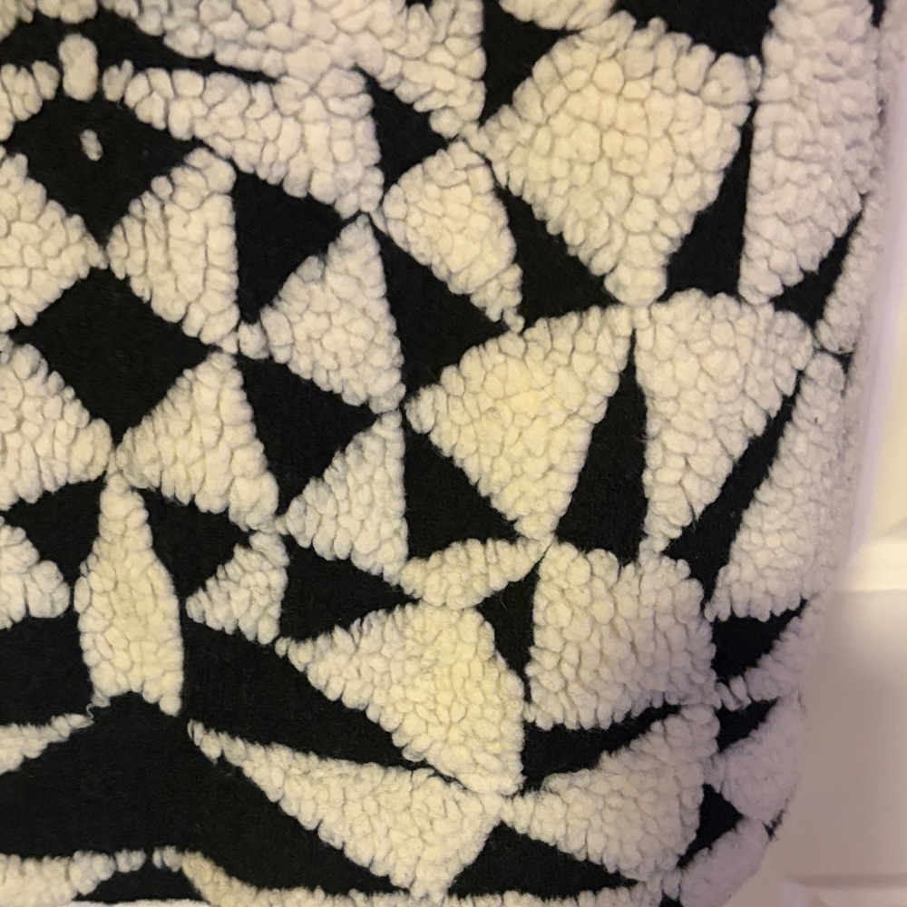 Farm Rio Geometric Coat - Picture 6 of 6